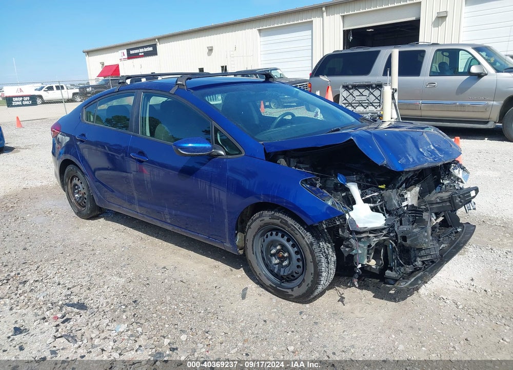 2018 KIA FORTE LX VIN: 3KPFK4A72JE167721