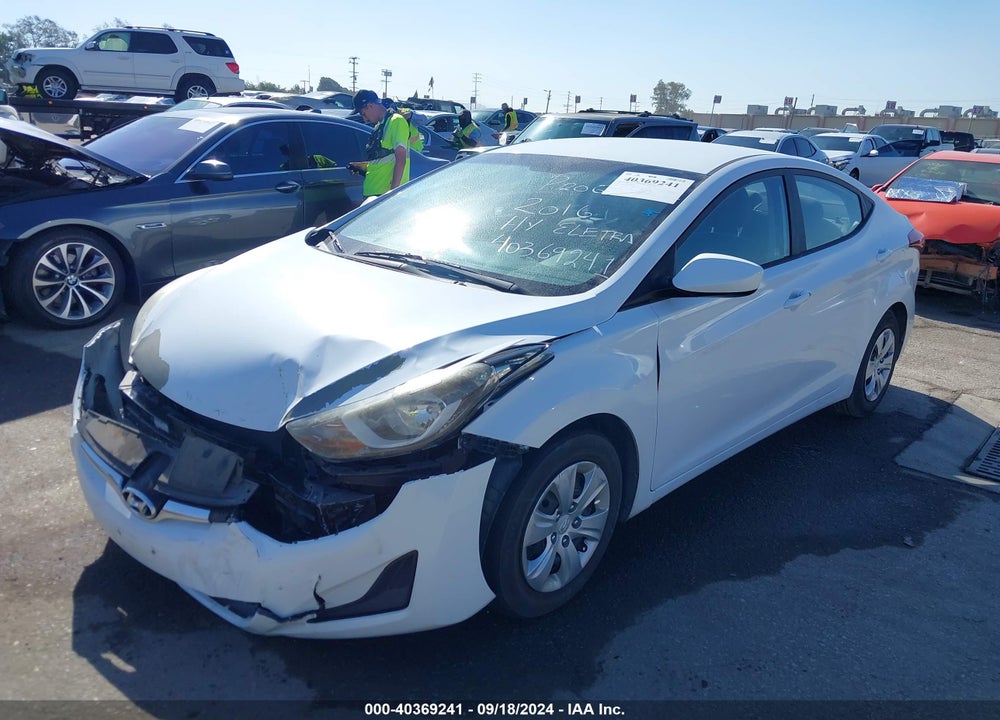 2016 HYUNDAI ELANTRA SE VIN: 5NPDH4AE2GH717816