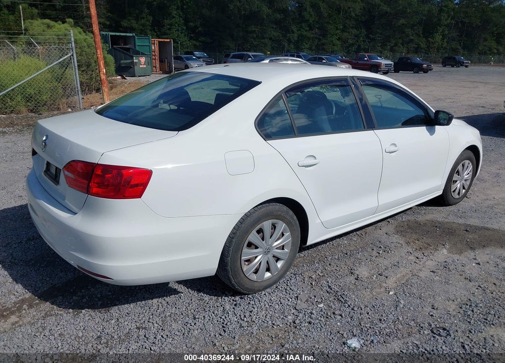 2014 VOLKSWAGEN JETTA 2.0L S VIN: 3VW1K7AJ3EM322972