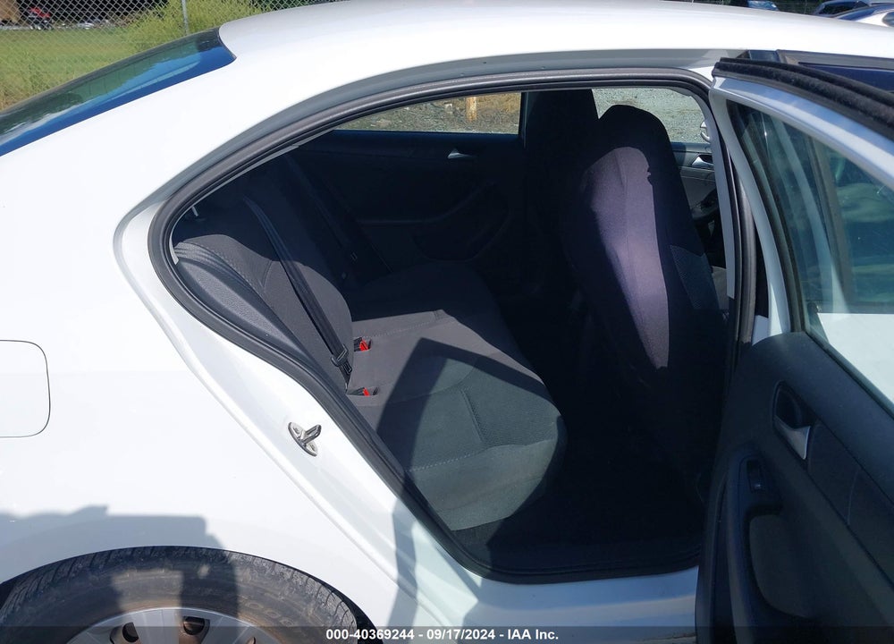 2014 VOLKSWAGEN JETTA 2.0L S VIN: 3VW1K7AJ3EM322972
