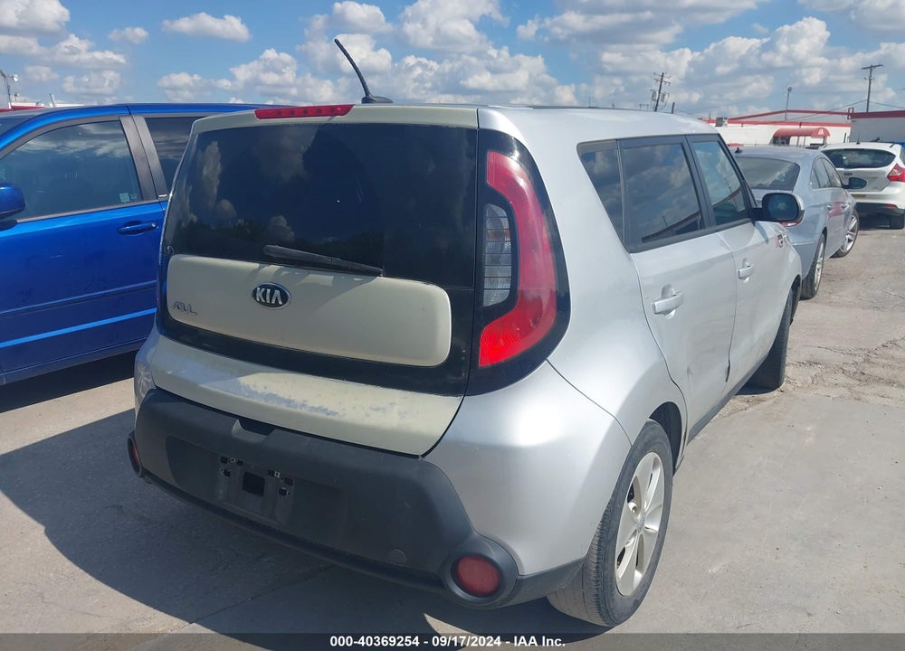 2016 KIA SOUL VIN: KNDJN2A2XG7827457