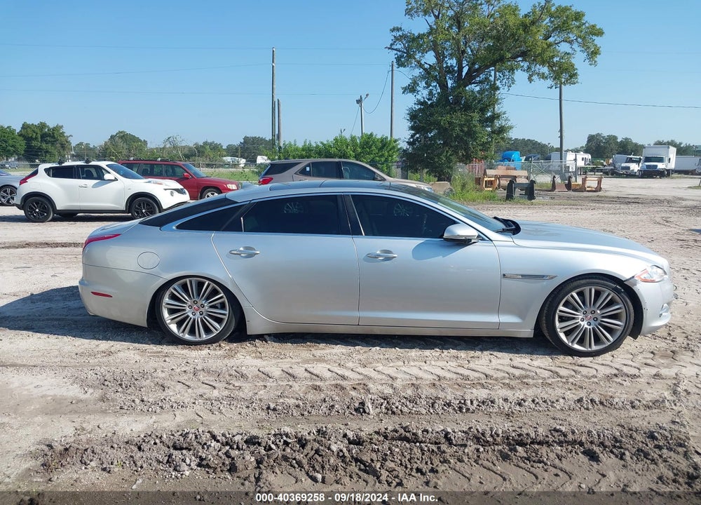 2015 JAGUAR XJ XJL PORTFOLIO VIN: SAJWA2GZ0F8V88341