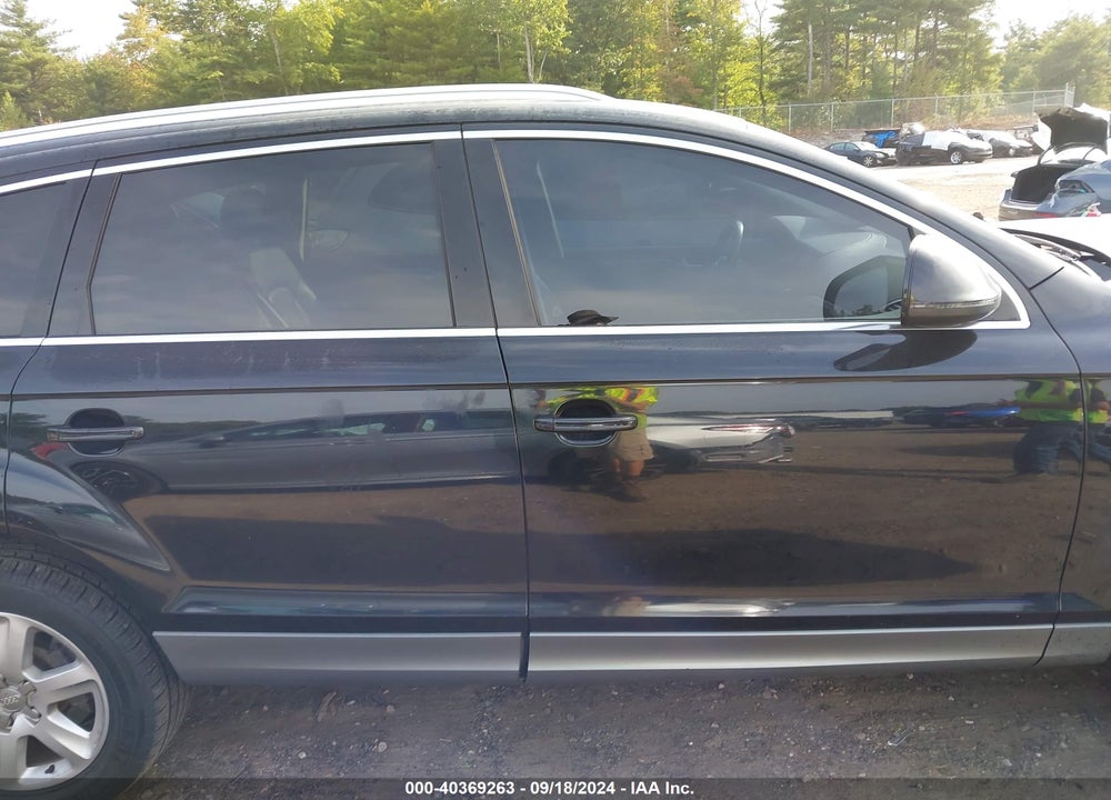2011 AUDI Q7 3.0T PREMIUM VIN: WA1CGAFEXBD005424