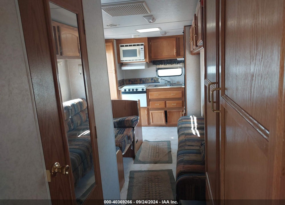 2001 JAYCO QUEST 256D VIN: 1UJBJ02MX156D0341