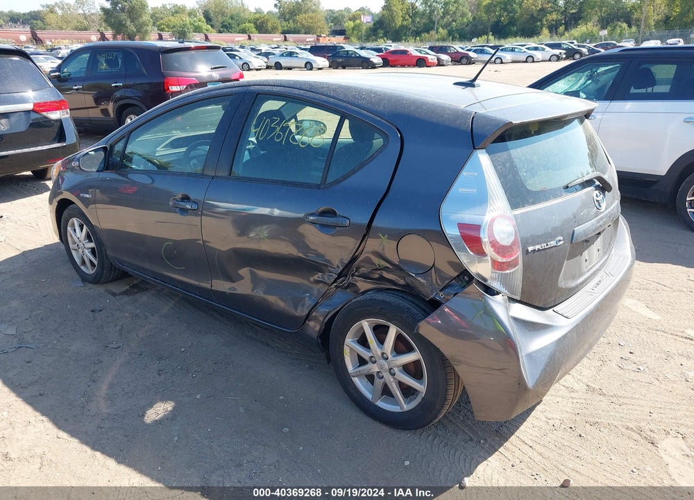 2012 TOYOTA PRIUS C THREE VIN: JTDKDTB32C1509463