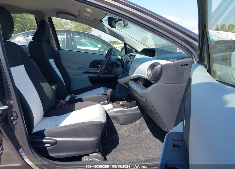 2012 TOYOTA PRIUS C THREE VIN: JTDKDTB32C1509463