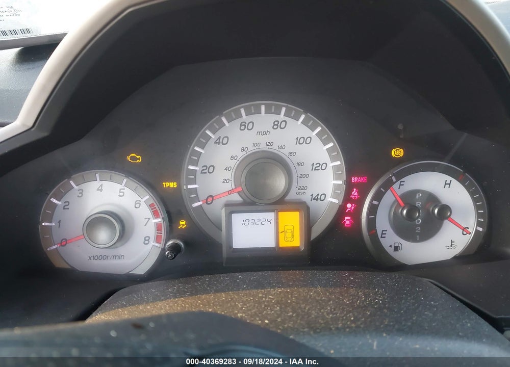 2015 HONDA PILOT LX VIN: 5FNYF3H25FB009053