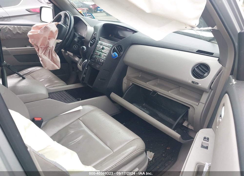 2009 HONDA PILOT EX-L VIN: 5FNYF38619B005511