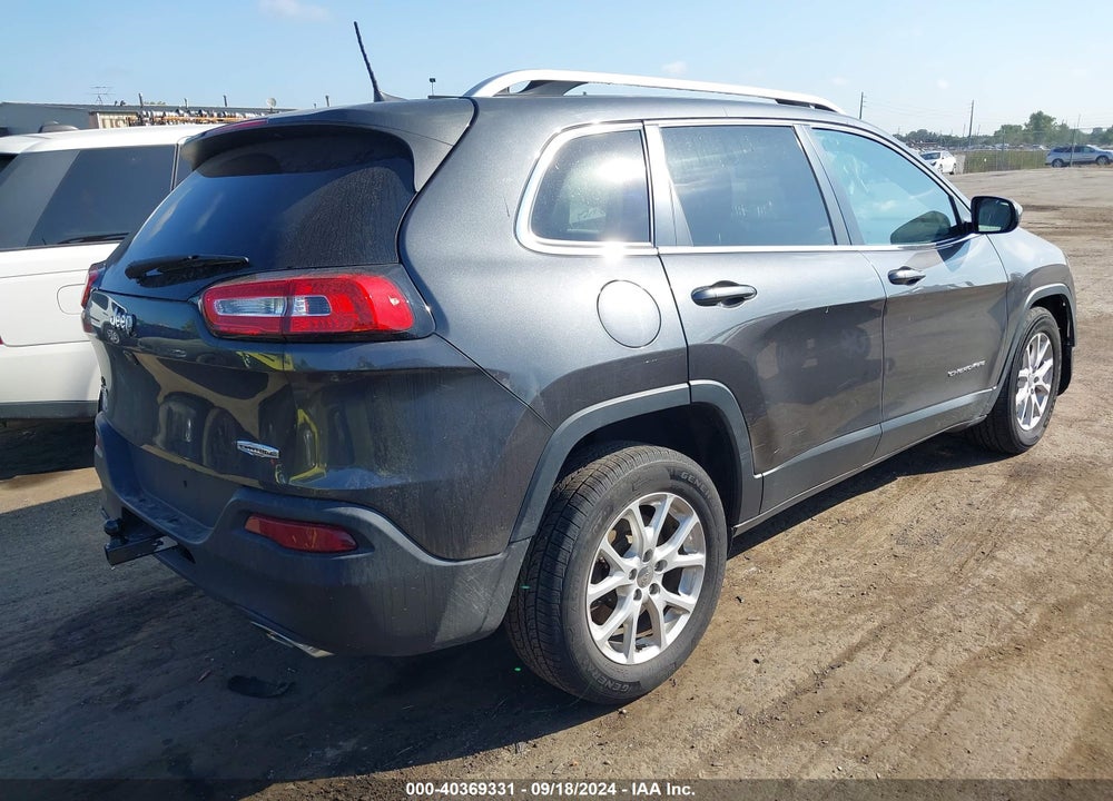 2016 JEEP CHEROKEE LATITUDE VIN: 1C4PJMCS5GW101042