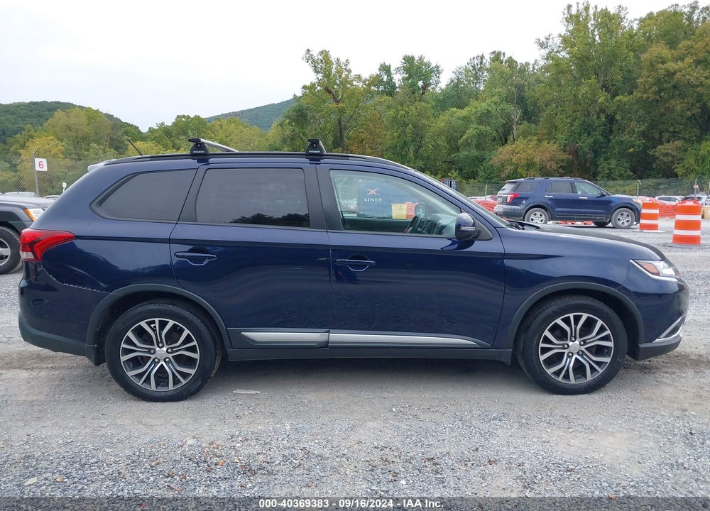 2016 MITSUBISHI OUTLANDER SEL VIN: JA4AD3A34GZ016348