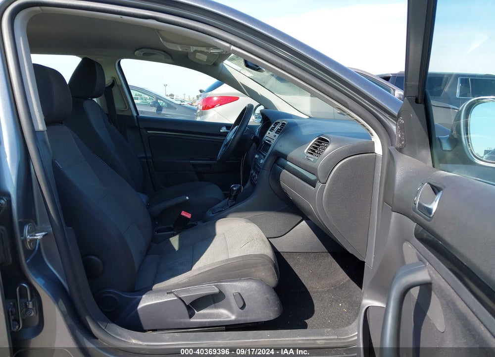 2012 VOLKSWAGEN JETTA SPORTWAGEN 2.5L S VIN: 3VWPP7AJ7CM622720