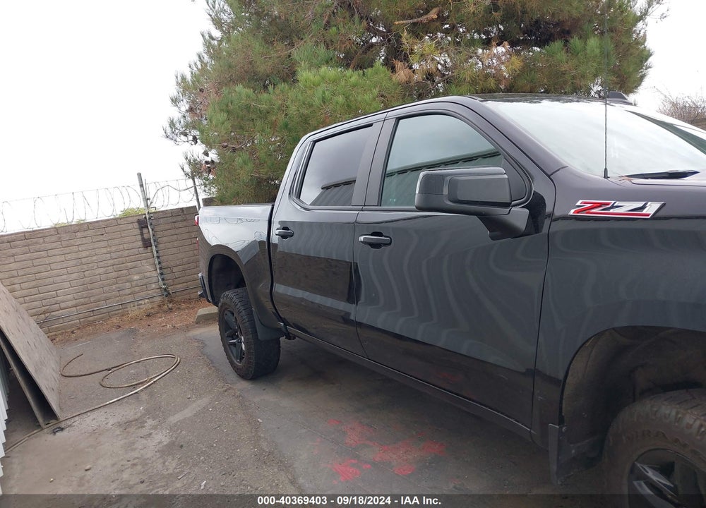 2022 CHEVROLET SILVERADO 1500 LTD 4WD SHORT BED LT TRAIL BOSS VIN: 1GCPYFEDXNZ235711
