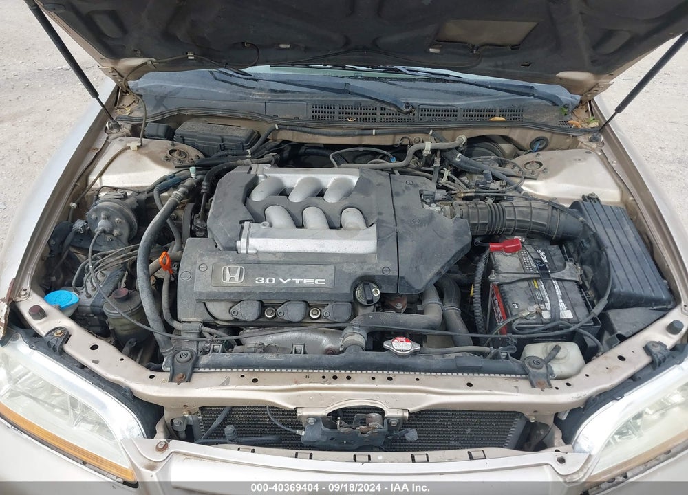 2002 HONDA ACCORD 3.0 EX VIN: 1HGCG16532A046082