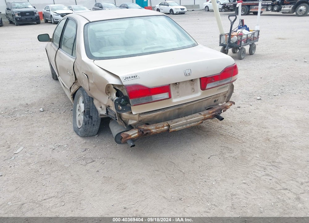 2002 HONDA ACCORD 3.0 EX VIN: 1HGCG16532A046082