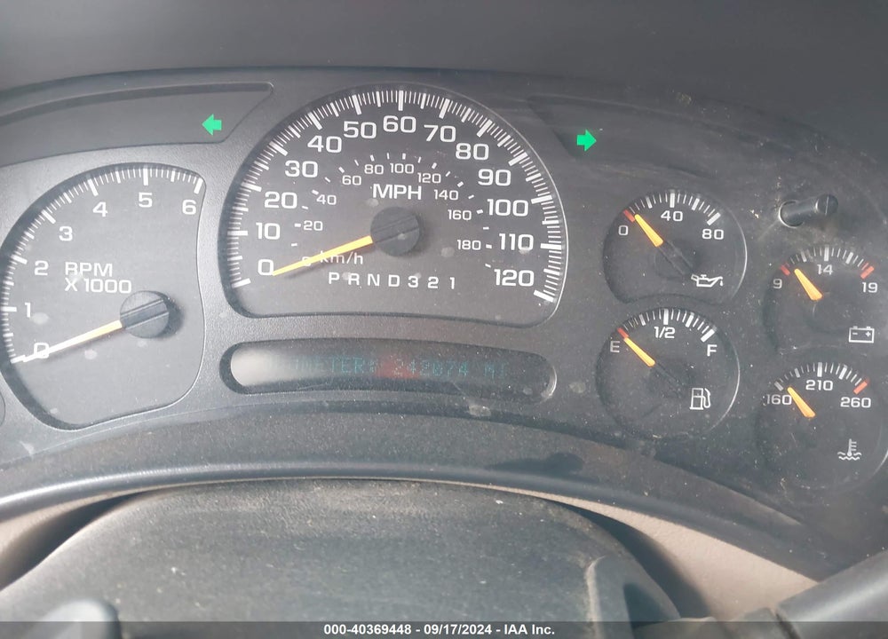 2006 CHEVROLET TAHOE LS VIN: 1GNEC13T46J100332