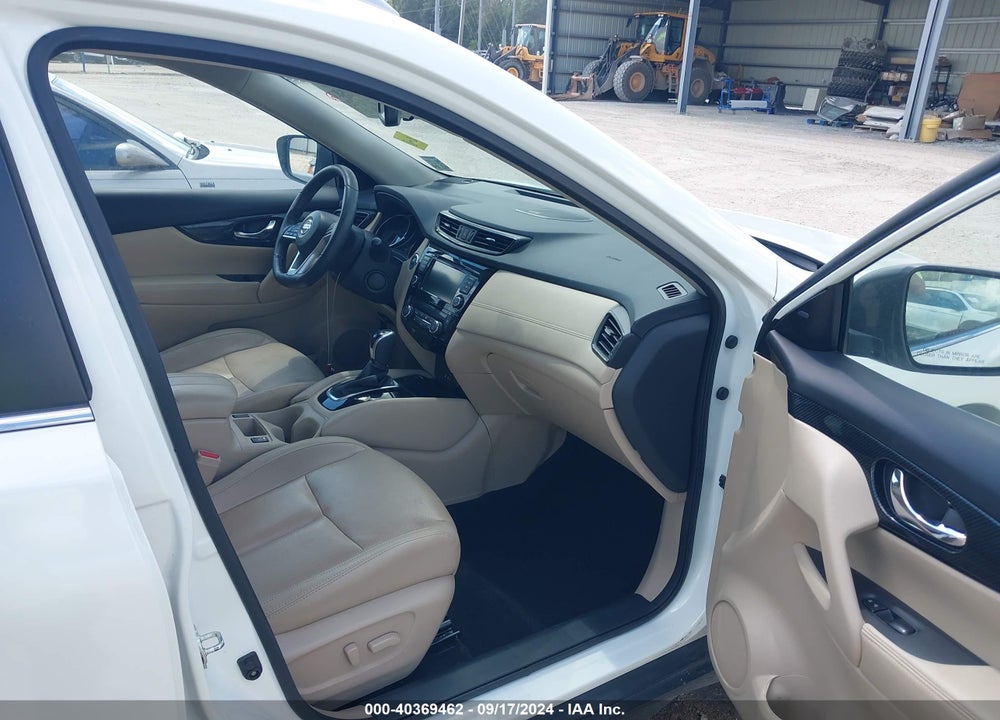 2019 NISSAN ROGUE SL VIN: 5N1AT2MT8KC742560