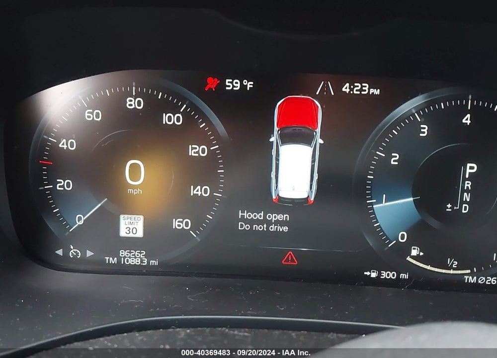 2019 VOLVO XC60 T6 INSCRIPTION VIN: LYVA22RL4KB176711