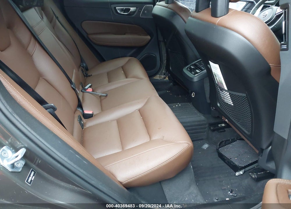 2019 VOLVO XC60 T6 INSCRIPTION VIN: LYVA22RL4KB176711
