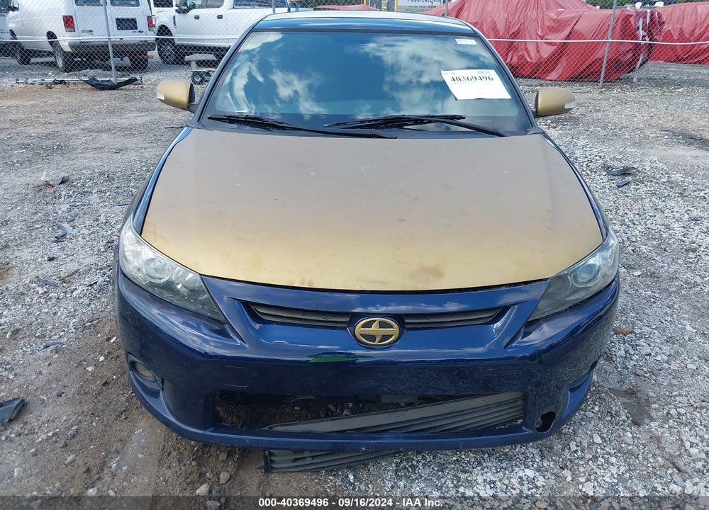 2011 SCION TC VIN: JTKJF5C77B3015551