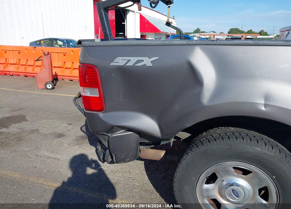 2005 FORD F-150 STX/XL/XLT VIN: 1FTRX12W35KD22525