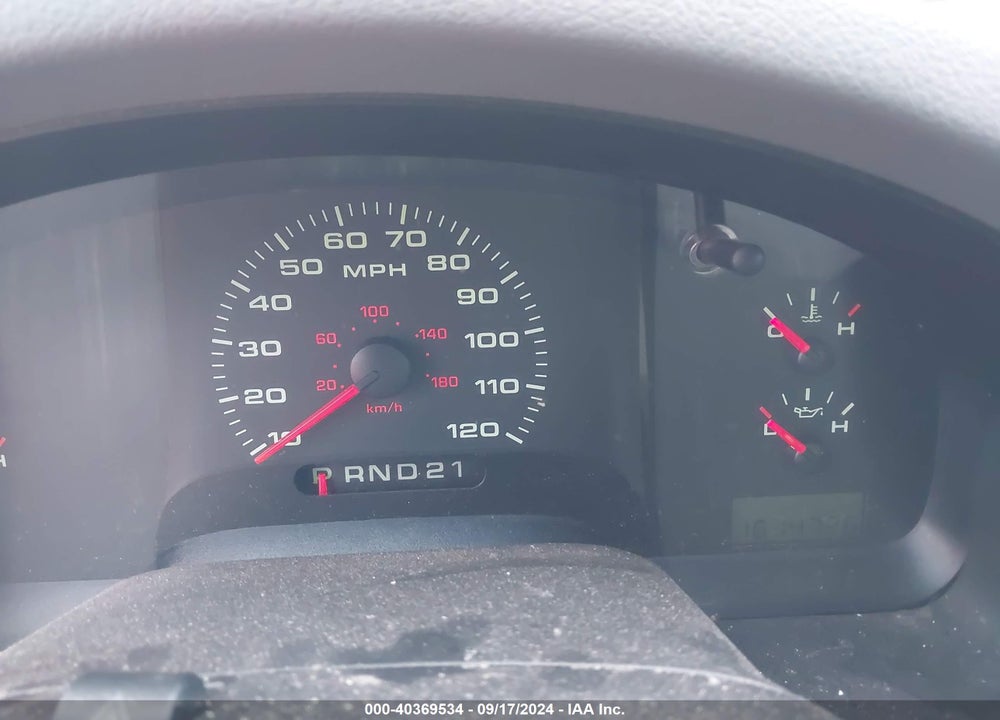 2005 FORD F-150 STX/XL/XLT VIN: 1FTRX12W35KD22525