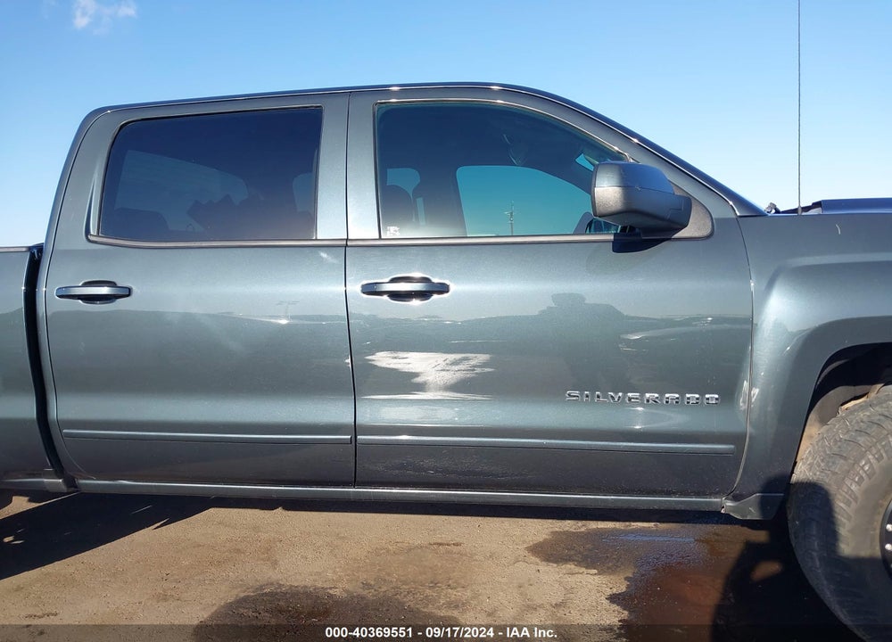 2018 CHEVROLET SILVERADO 1500 2LT VIN: 3GCUKREC7JG559206