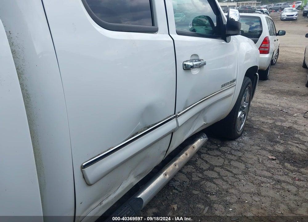 2010 CHEVROLET SILVERADO 1500 LT VIN: 1GCSCSE04AZ156625