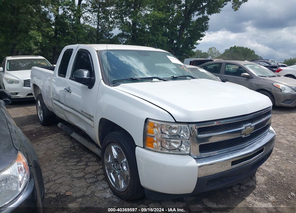 2010 CHEVROLET SILVERADO 1500 LT VIN: 1GCSCSE04AZ156625