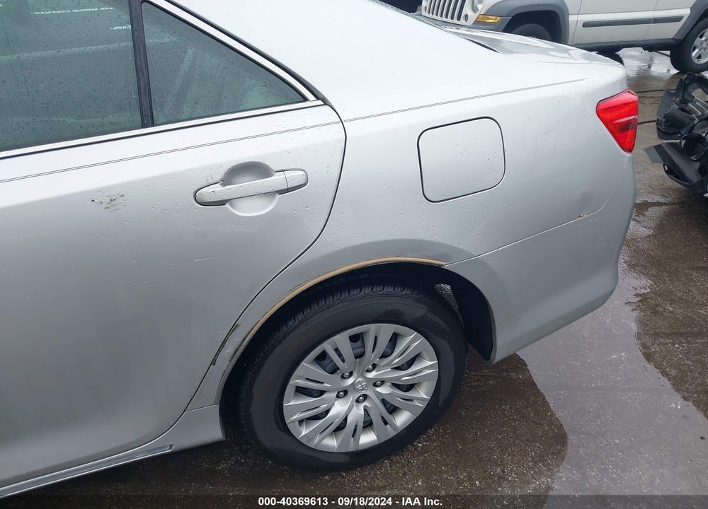 2014 TOYOTA CAMRY HYBRID LE VIN: 4T1BD1FK1EU110868