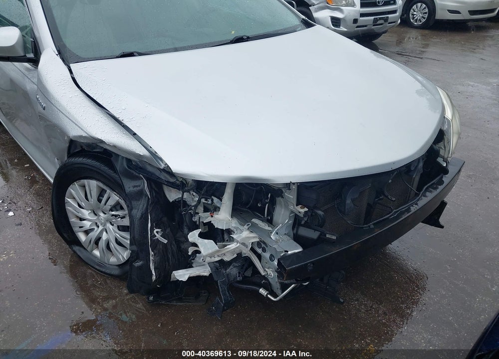 2014 TOYOTA CAMRY HYBRID LE VIN: 4T1BD1FK1EU110868