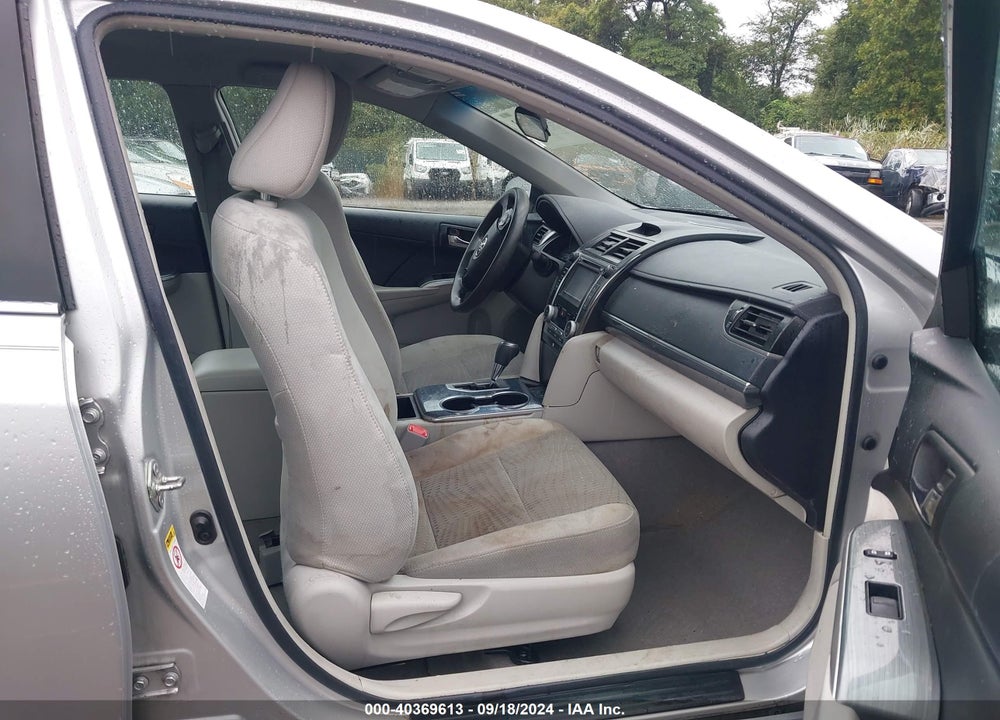 2014 TOYOTA CAMRY HYBRID LE VIN: 4T1BD1FK1EU110868