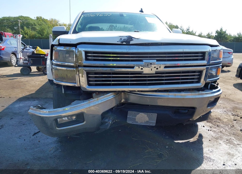 2015 CHEVROLET SILVERADO 1500 1LT VIN: 3GCUKREC9FG237772