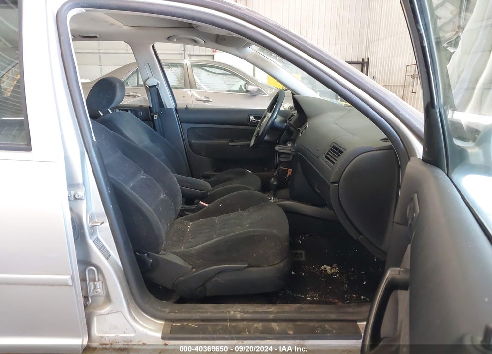 2001 VOLKSWAGEN JETTA GLS VIN: 3VWSK69M61M127603