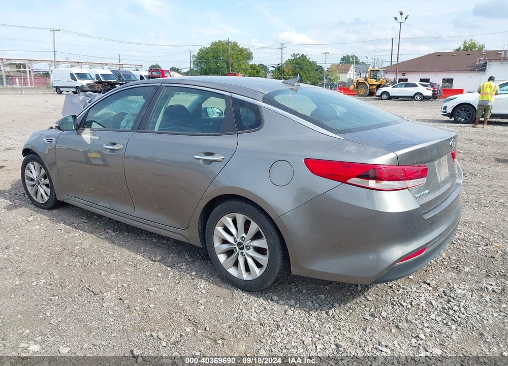 2016 KIA OPTIMA LX VIN: 5XXGT4L32GG018740