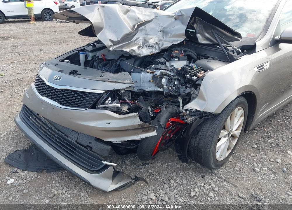 2016 KIA OPTIMA LX VIN: 5XXGT4L32GG018740
