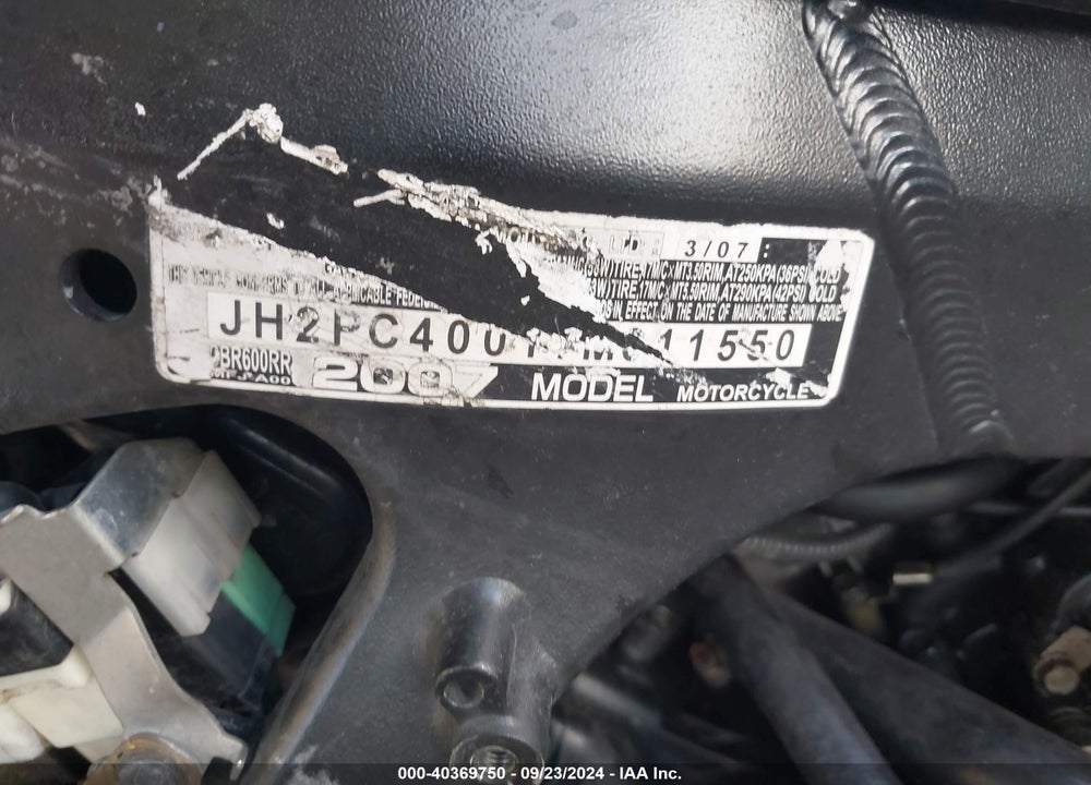 2007 HONDA CBR600 RR VIN: JH2PC40017M011550