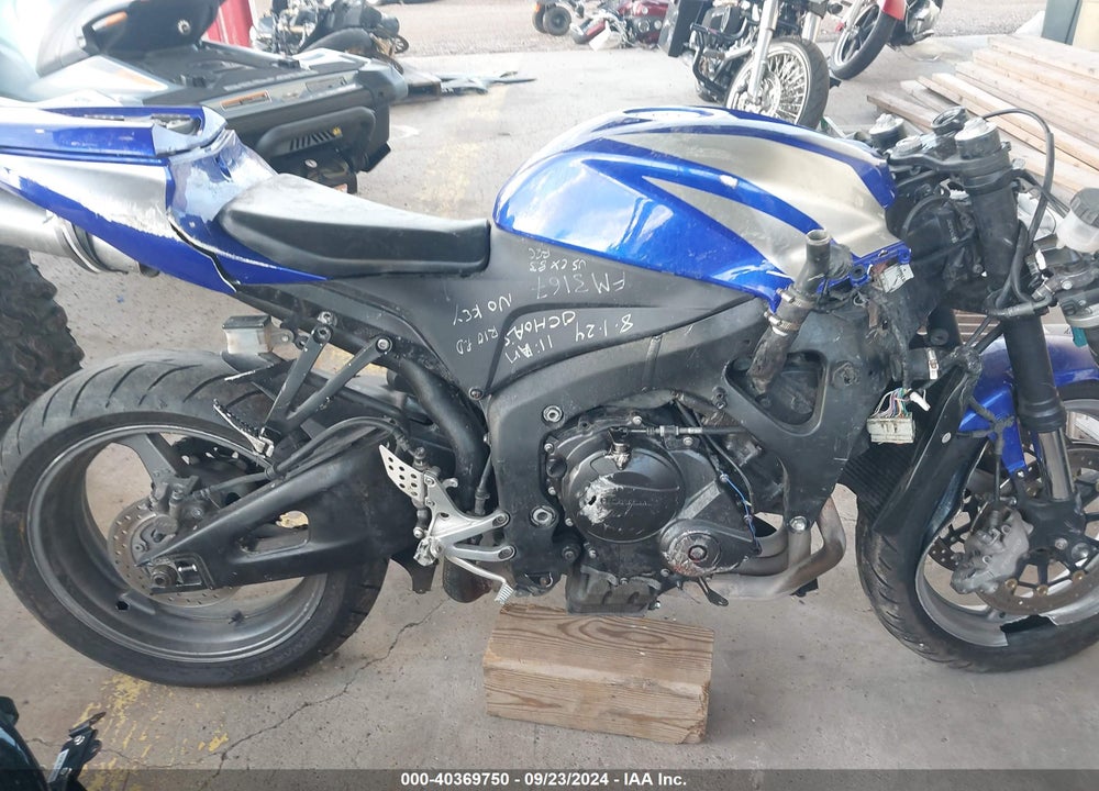 2007 HONDA CBR600 RR VIN: JH2PC40017M011550
