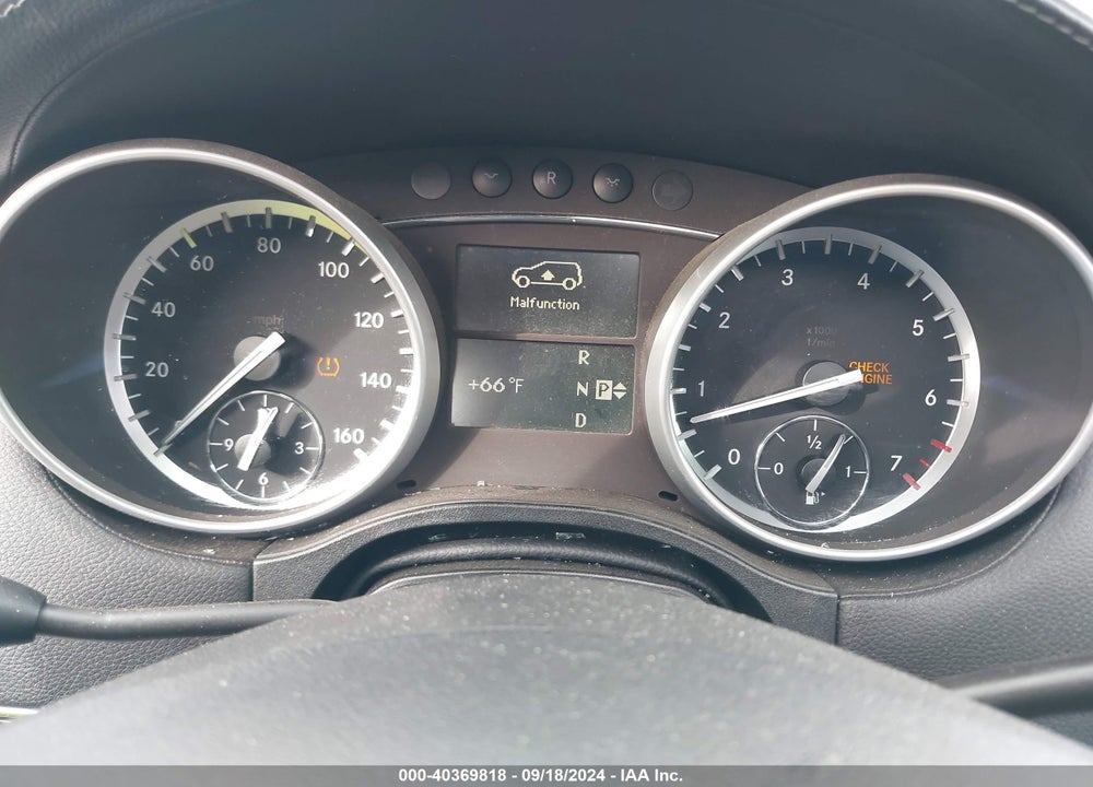 2011 MERCEDES-BENZ GL 450 4MATIC VIN: 4JGBF7BE1BA695056