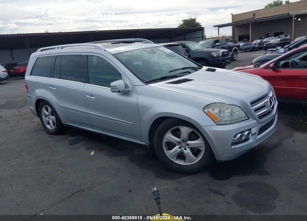 2011 MERCEDES-BENZ GL 450 4MATIC VIN: 4JGBF7BE1BA695056