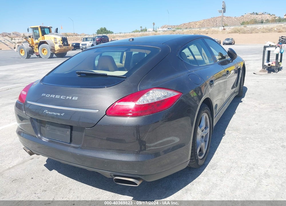 2011 PORSCHE PANAMERA 4 VIN: WP0AA2A70BL011297