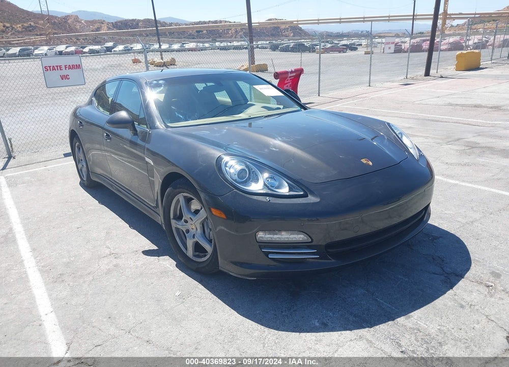 2011 PORSCHE PANAMERA 4 VIN: WP0AA2A70BL011297