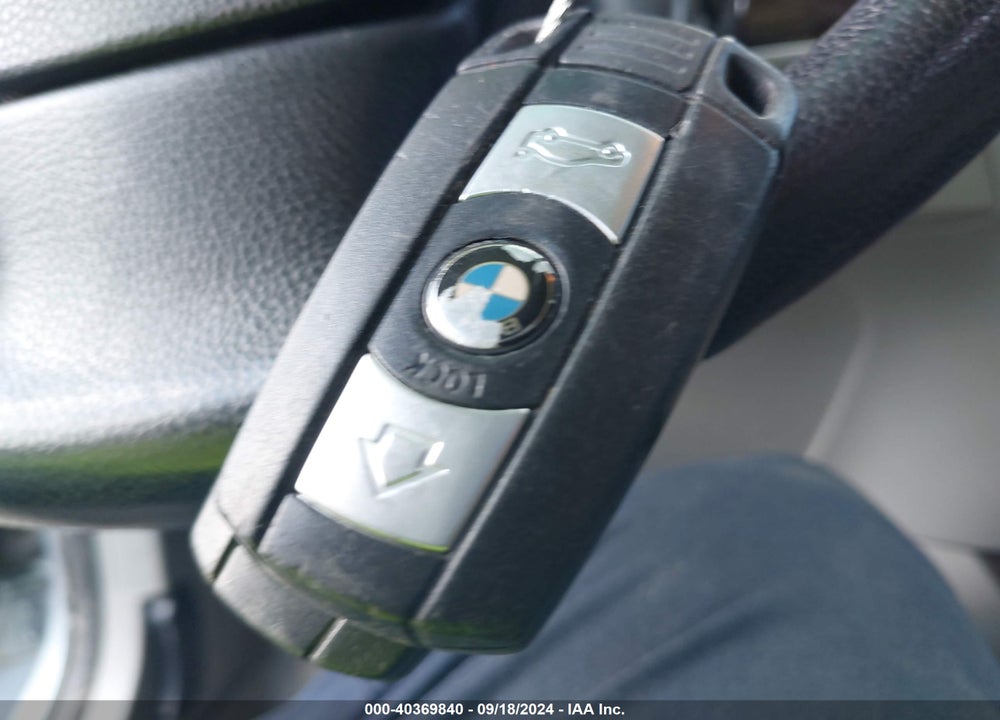 2011 BMW 328I VIN: WBAPH5G58BNM72455