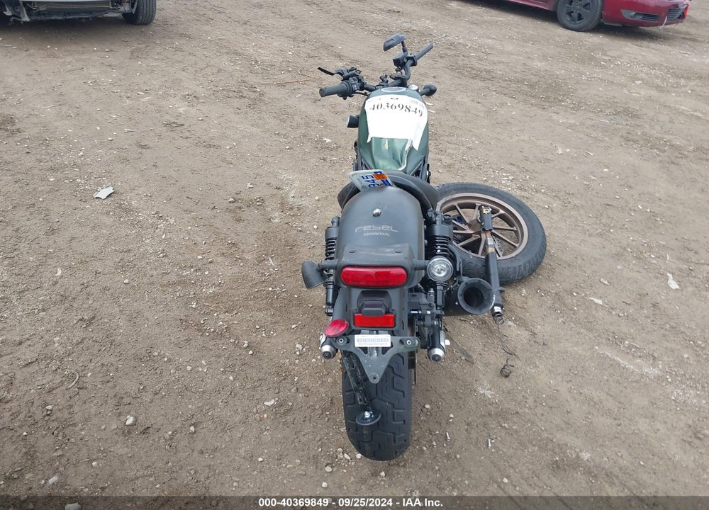 2024 HONDA CMX500 VIN: MLHPC5605R5700328