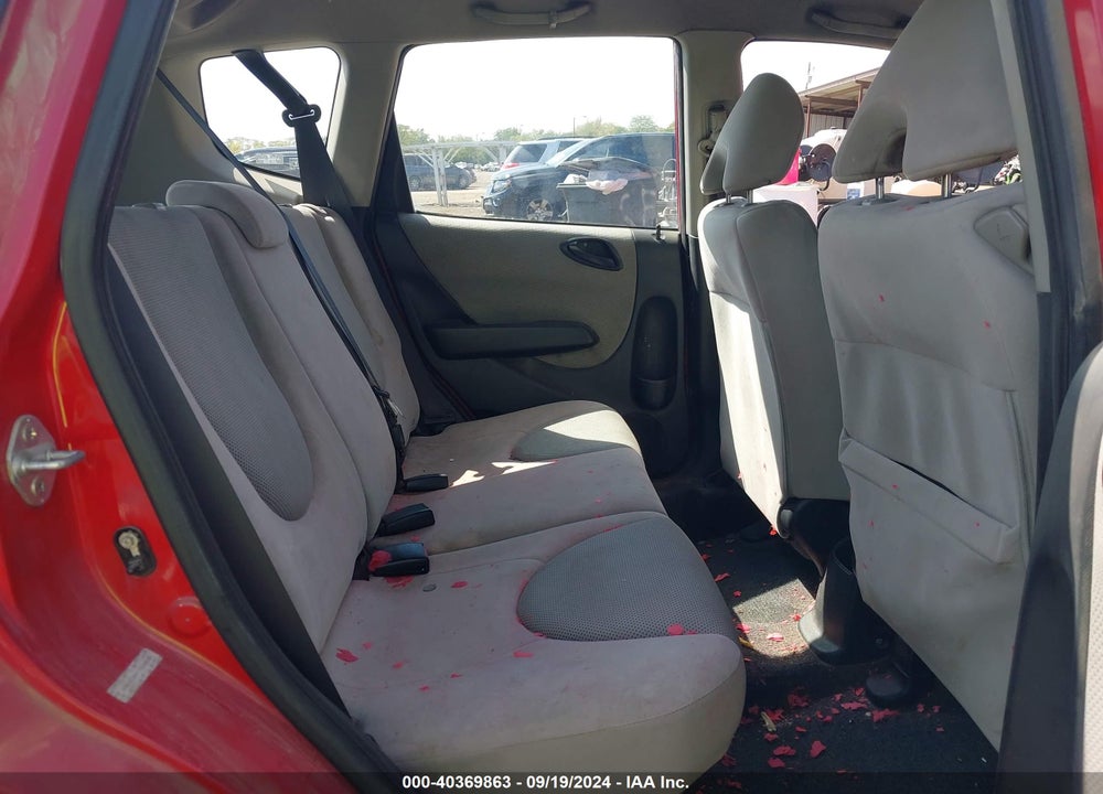 2007 HONDA FIT VIN: JHMGD38417S046090
