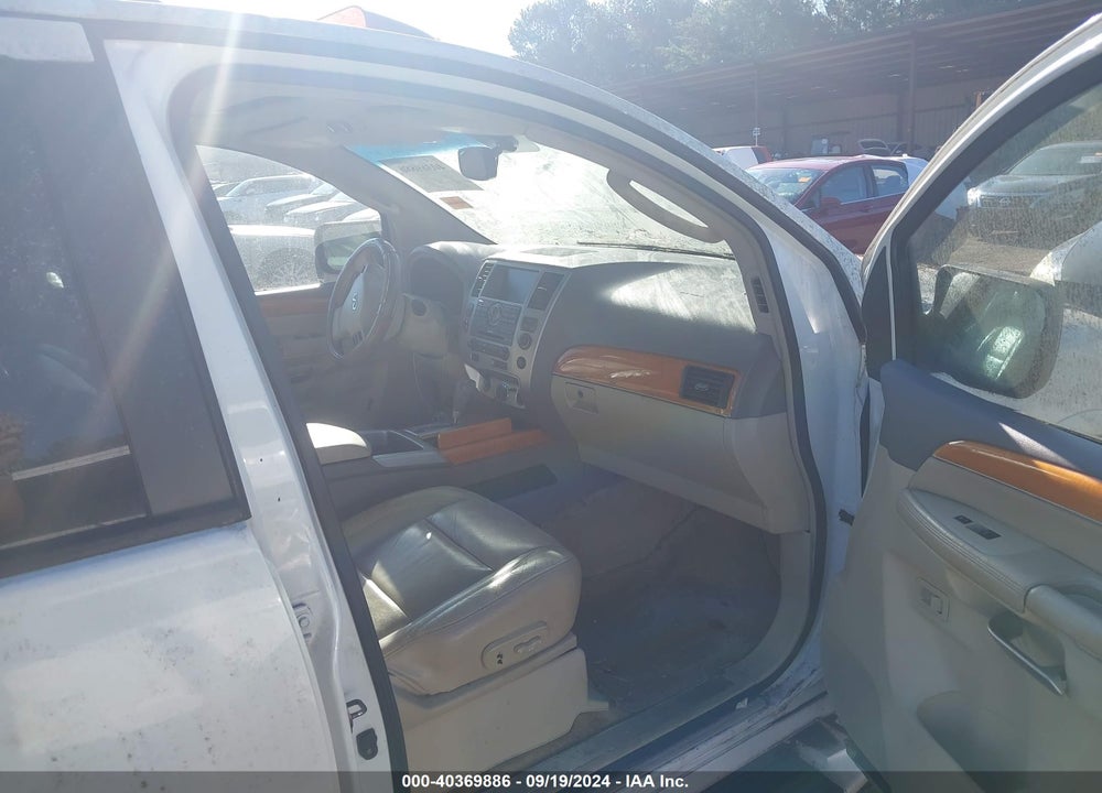 2010 INFINITI QX56 VIN: 5N3ZA0NF3AN902053