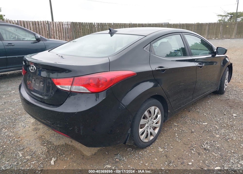 2013 HYUNDAI ELANTRA GLS VIN: KMHDH4AE3DU591253