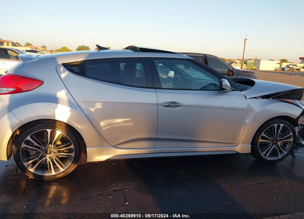 2016 HYUNDAI VELOSTER TURBO VIN: KMHTC6AE1GU258088