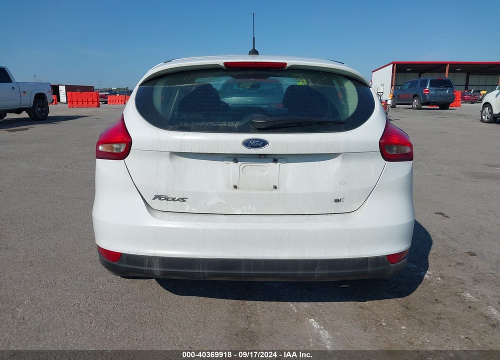 2018 FORD FOCUS SE VIN: 1FADP3K29JL214293