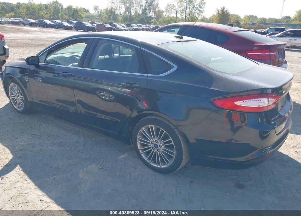 2015 FORD FUSION SE VIN: 3FA6P0HD0FR126757
