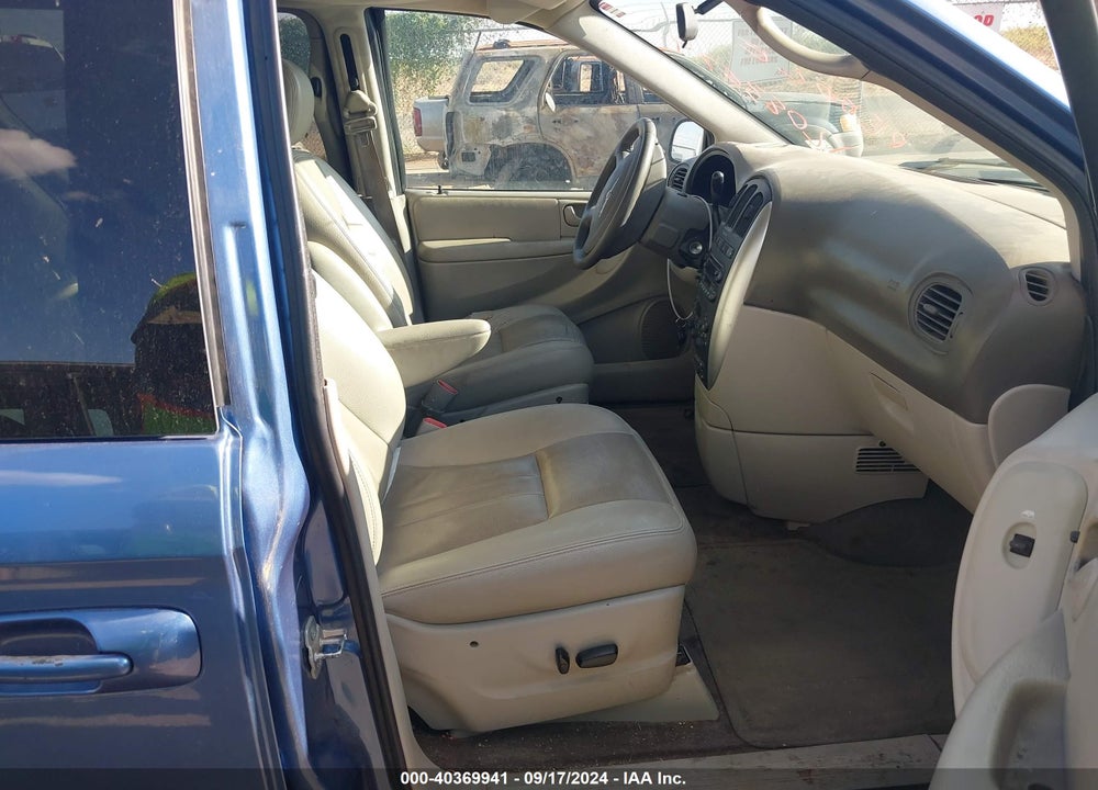 2007 CHRYSLER TOWN & COUNTRY TOURING VIN: 2A4GP54LX7R349480